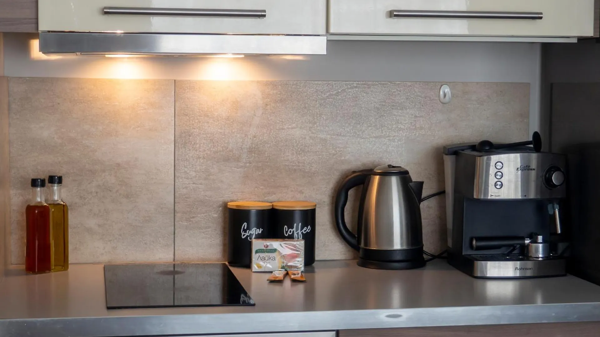 Cozy Apartment & Parking Next To St Sophia Hospital Sofia Bulgaria
